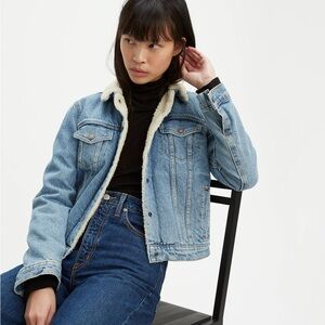 Levi's Light Blue Denim Jacket with White Fleece